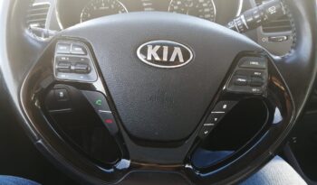 KIA FORTE EX HB 2018 lleno