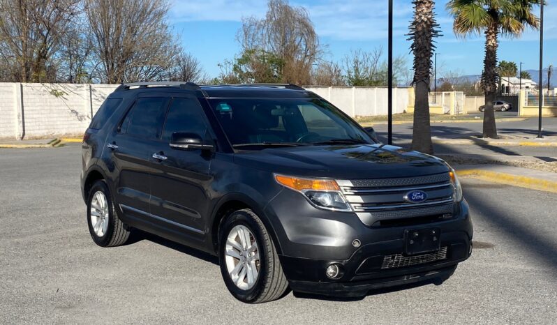 FORD EXPLORER XLT 2015 lleno