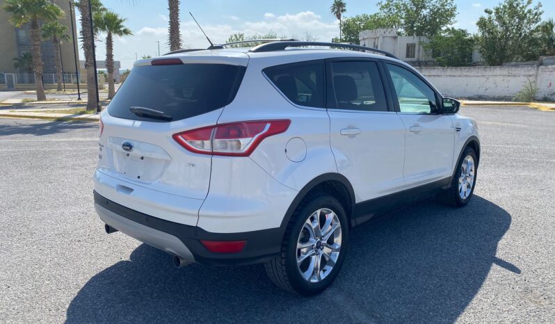 FORD ESCAPE SE PLUS 2013 lleno