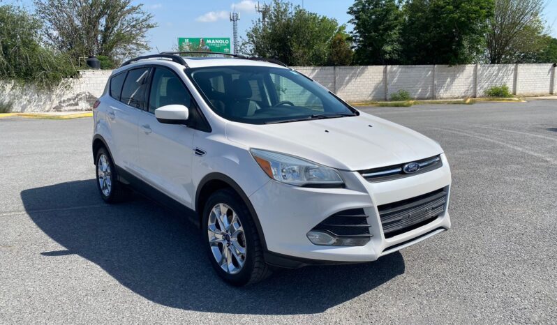 FORD ESCAPE SE PLUS 2013 lleno