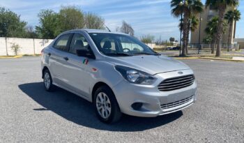 FORD FIGO 2018 lleno