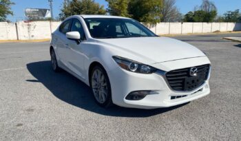 MAZDA 3 ITURING 2018 lleno