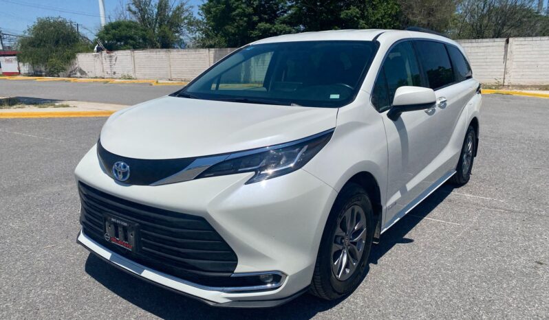 TOYOTA SIENNA 2021 lleno