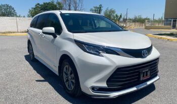 TOYOTA SIENNA 2021 lleno