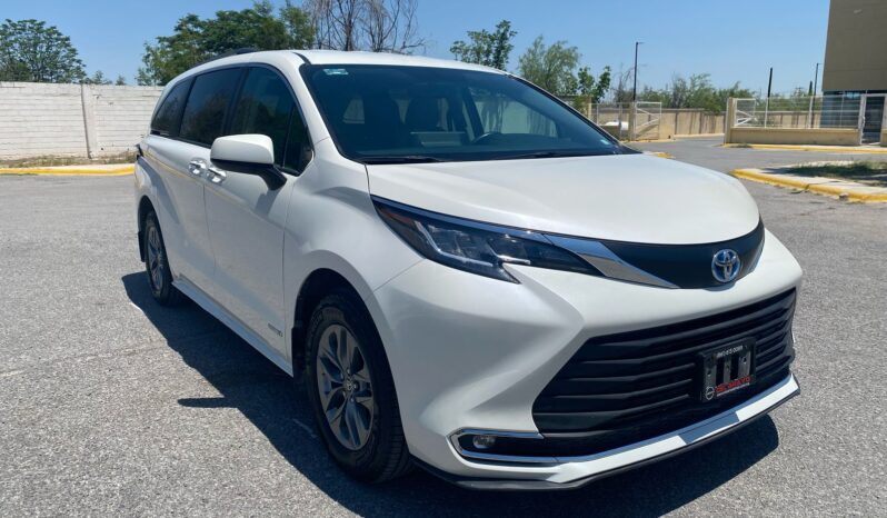 TOYOTA SIENNA 2021 lleno