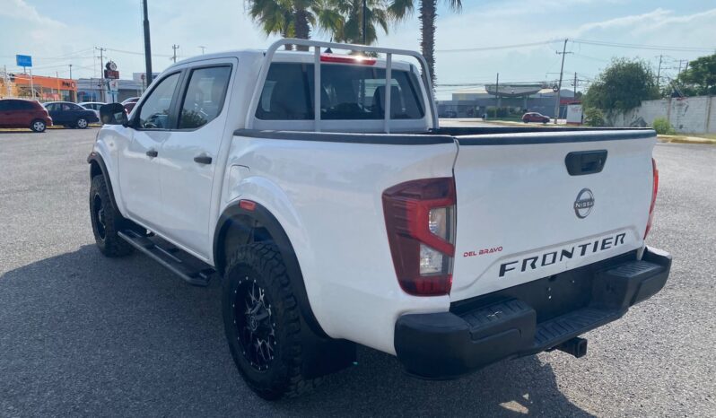 NISSAN FRONTIER SE 2023 lleno