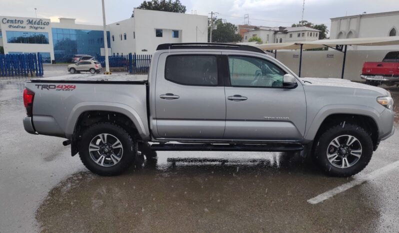 TOYOTA TACOMA TRD SPORT 4X4 2019 lleno