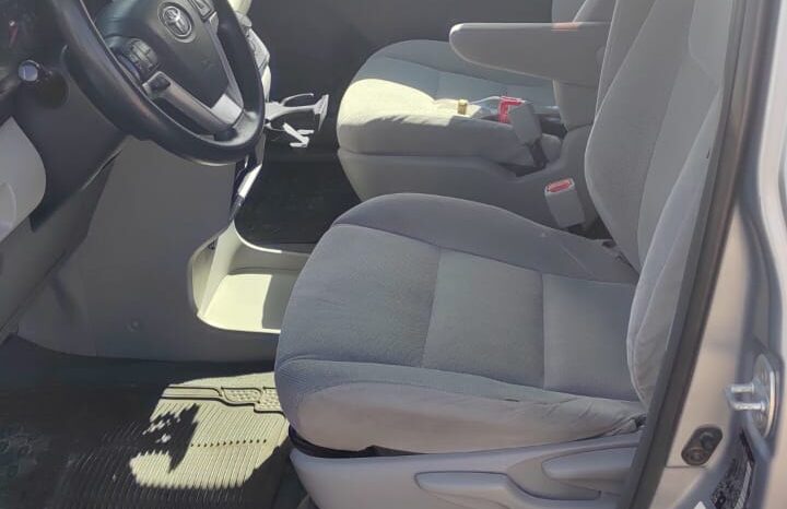 TOYOTA SIENNA 2016 lleno