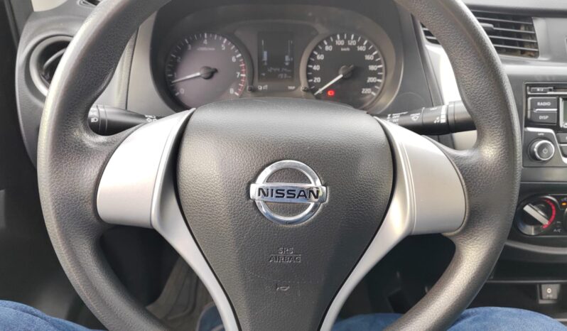 NISSAN NP300 SE 2020 lleno