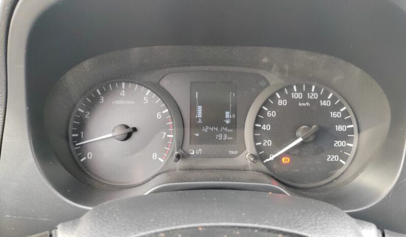 NISSAN NP300 SE 2020 lleno