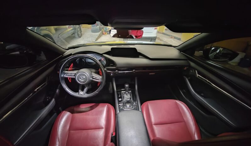 MAZDA 3HB CARBON ED 2023 lleno