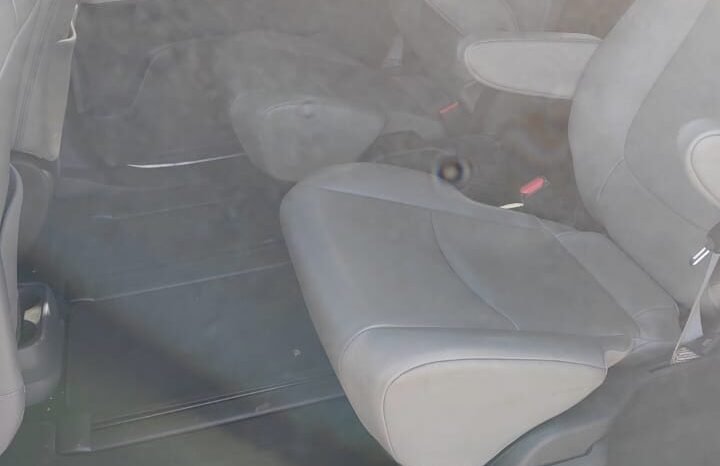 TOYOTA SIENNA XLE 2022 lleno