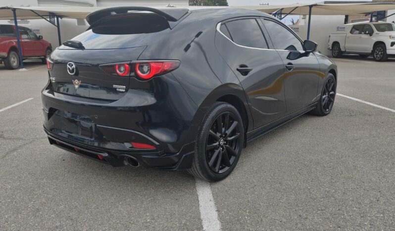 MAZDA 3HB CARBON ED 2023 lleno