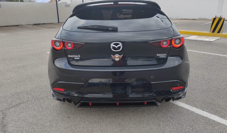 MAZDA 3HB CARBON ED 2023 lleno