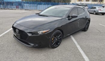 MAZDA 3HB CARBON ED 2023 lleno