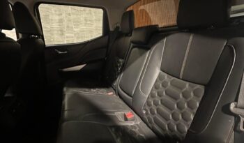 NISSAN FRONTIER PLATINUM LE 2024 lleno