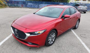 MAZDA  3  2023 lleno