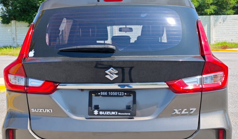 SUZUKI ERTIGA XL7 2022 lleno