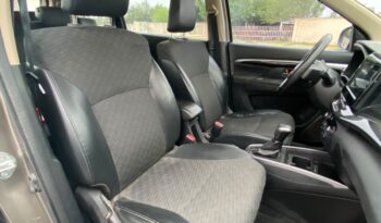 SUZUKI ERTIGA XL7 2022 lleno