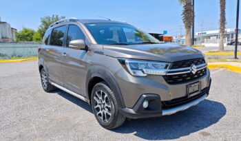 SUZUKI ERTIGA XL7 2022 lleno