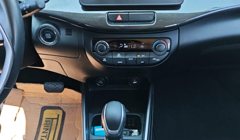SUZUKI ERTIGA XL7 2022 lleno