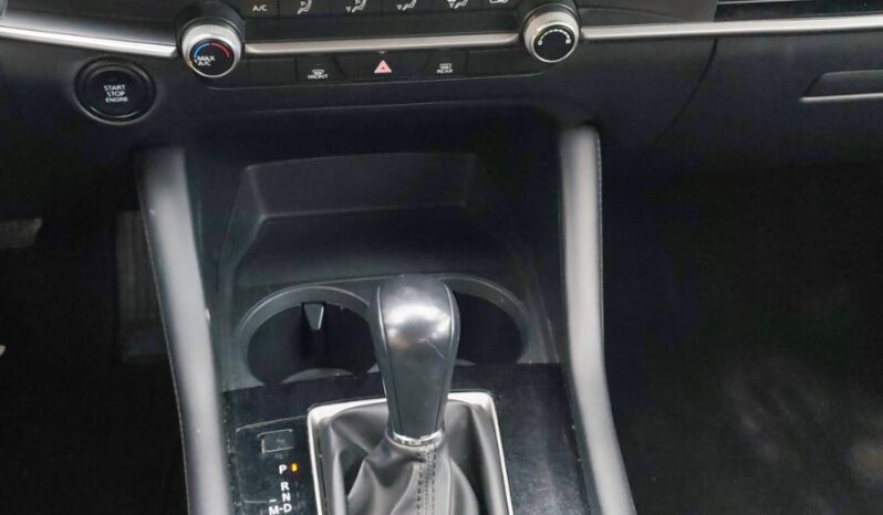MAZDA  3  2023 lleno