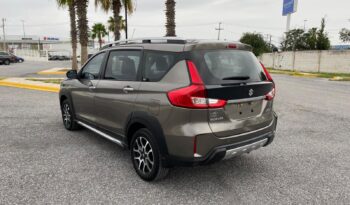 SUZUKI ERTIGA XL7 2022 lleno
