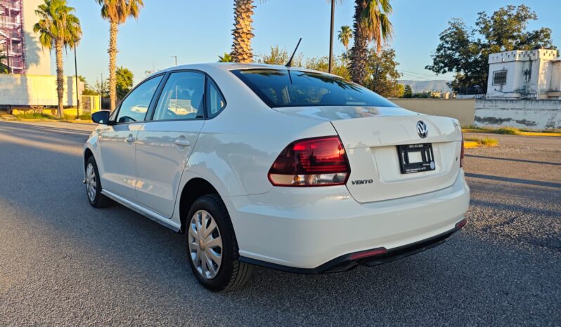 VW VENTO 2020 lleno