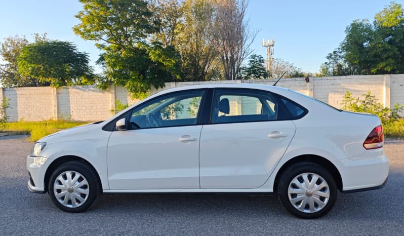 VW VENTO 2020 lleno
